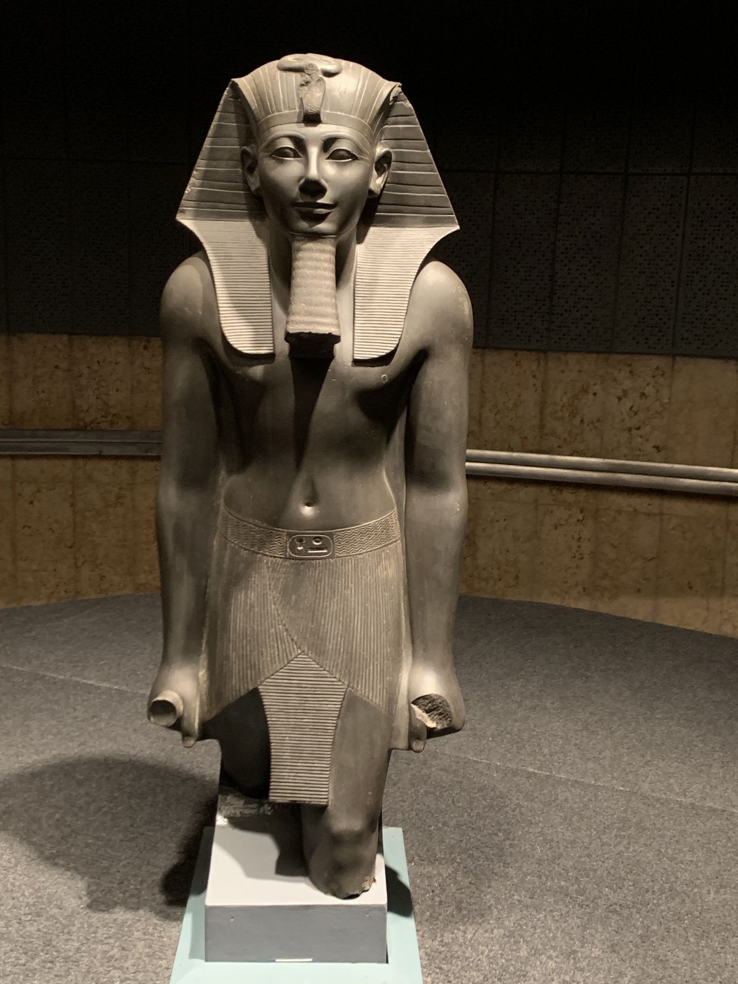 Antiguo Egipto - Museo de Luxor - Egiptología
