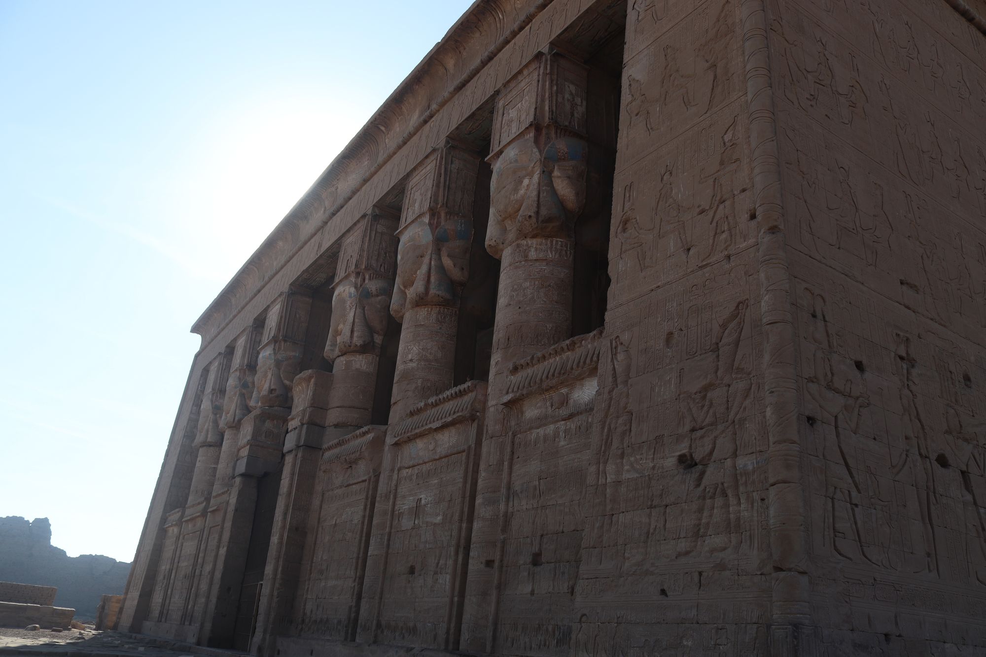 Antiguo Egipto - Templo de Hathor en Dendera - Egiptología